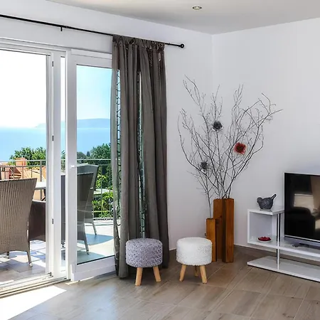 Apartmán 3 Bedroom Awesome In *
